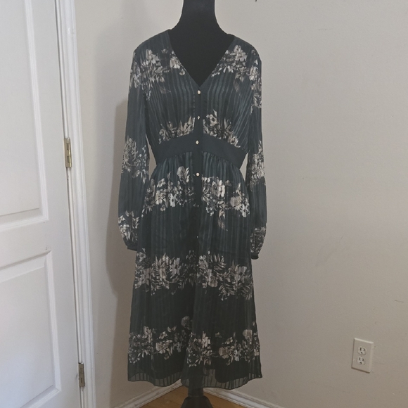 Ted Baker Green Floral Long Sleeve Dress Sz 3 - greenwatershopping.com